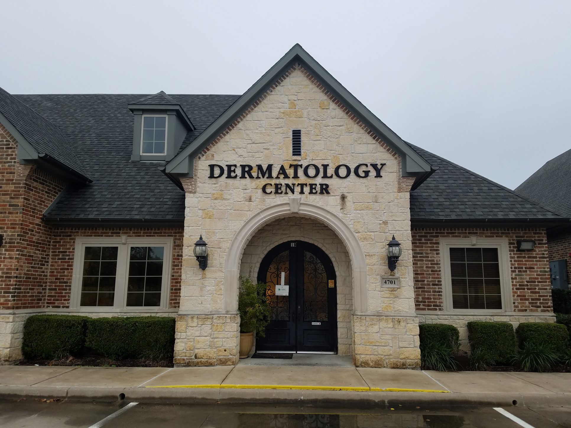 Center for Dermatology and Cosmetic Laser Surgery McKinney - Mckinney Dermatologists
