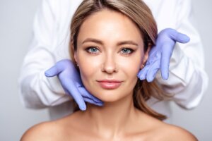 woman receiving botox for wrinkles